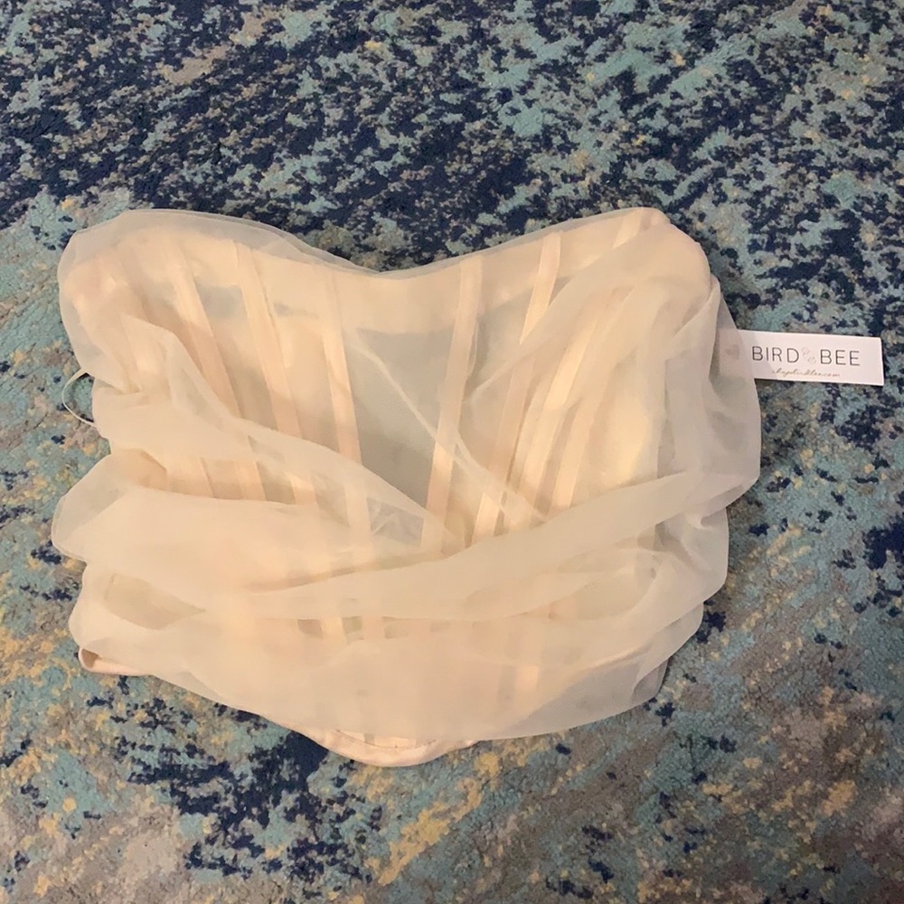 Eleuthra Corset